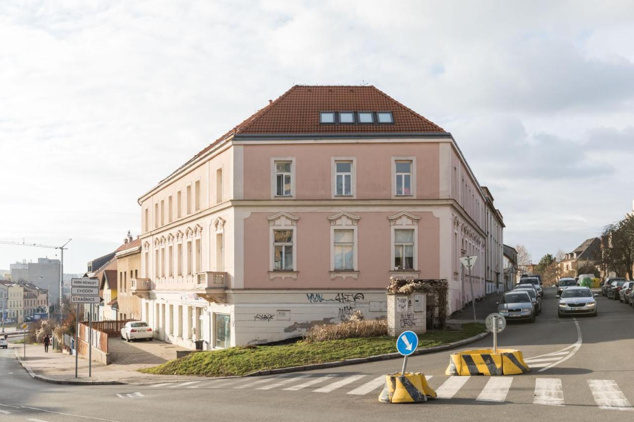 Sunshine Apartment Near The City Center Prague Exterior photo